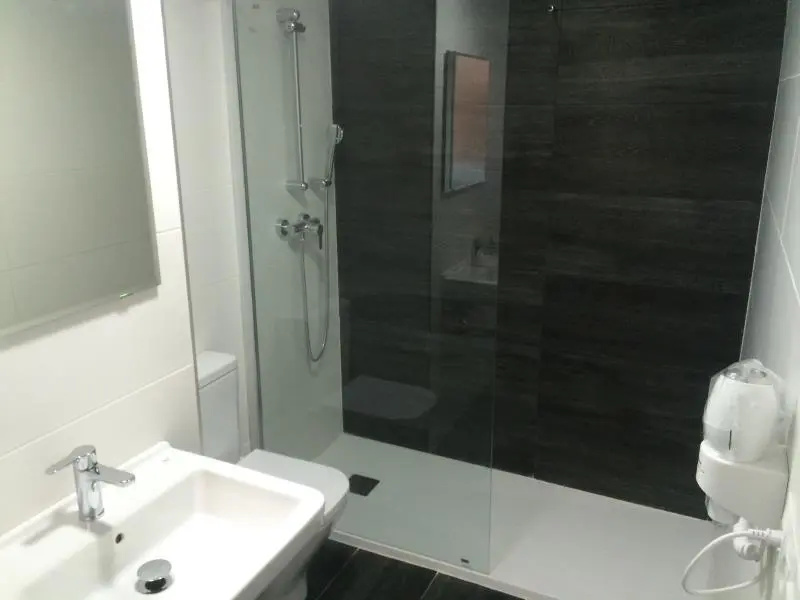 Standard Double room with balcony (full double bed)