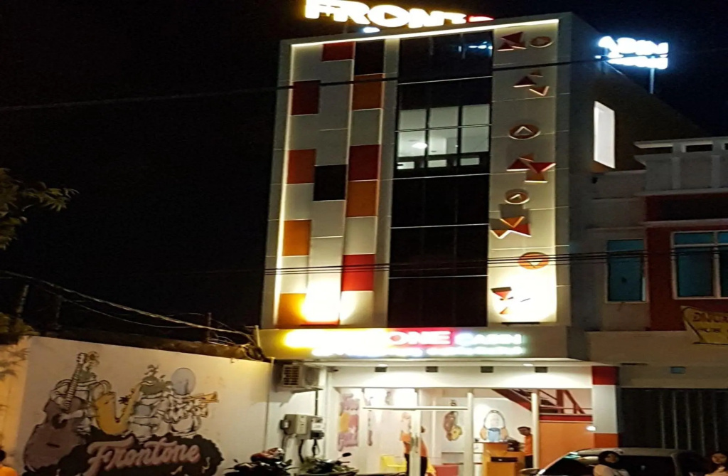 Hotel photo 1