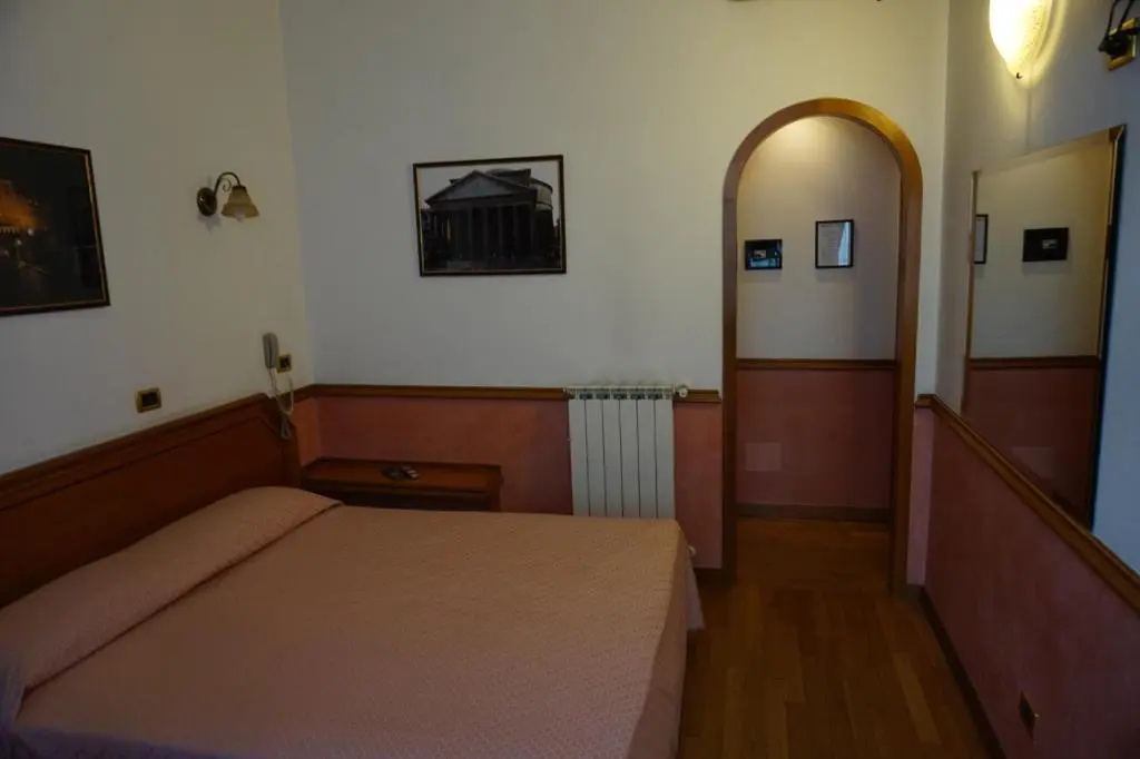 Standard Double room (full double bed)