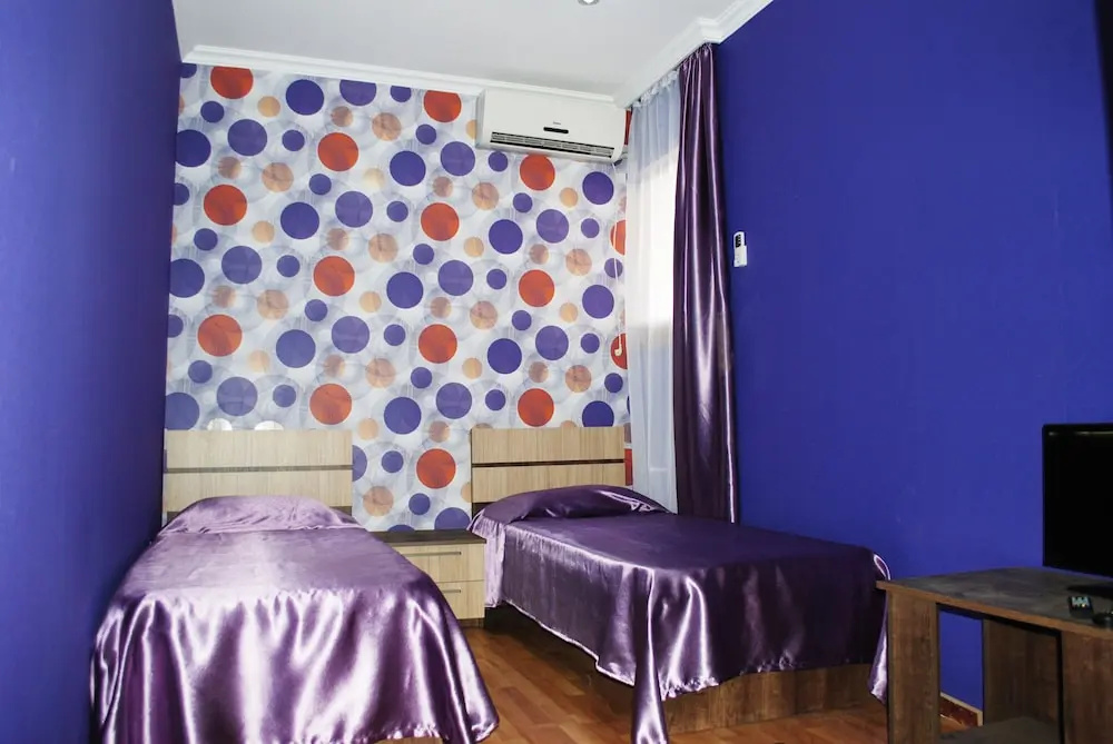 Economy room