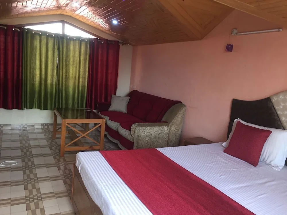 Goroomgo Marc Shimla - Chambres