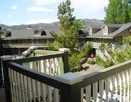 Balcony & Terrace