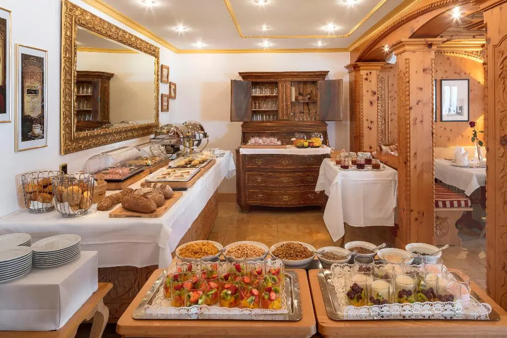 Swiss Alpine Hotel Allalin - Général