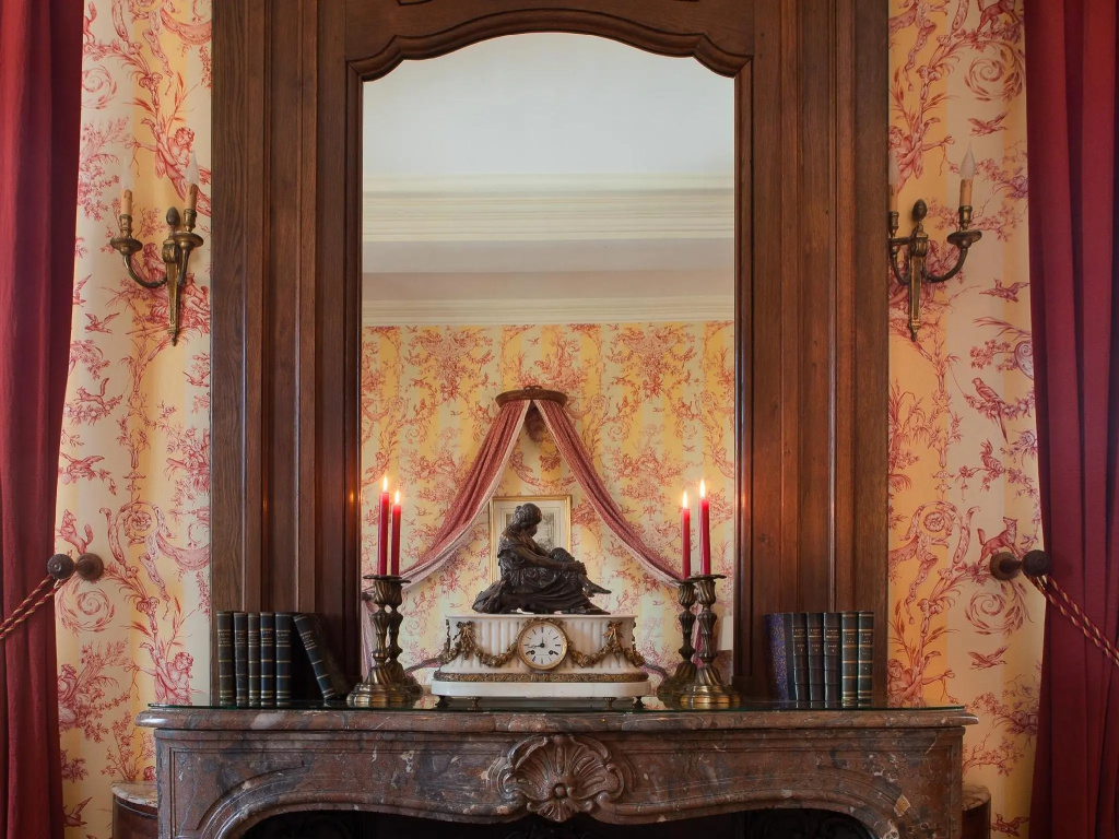 Luxury room