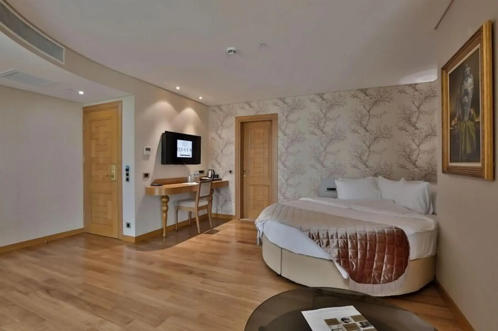 Queen Hotel & Spa - Général