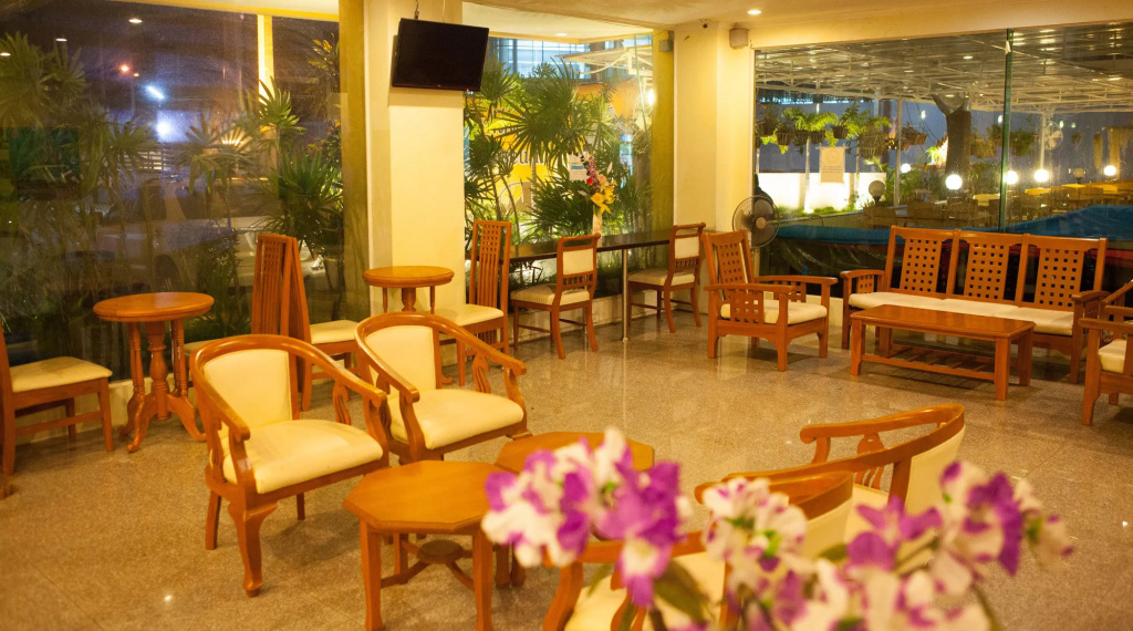 Hotel photo 12