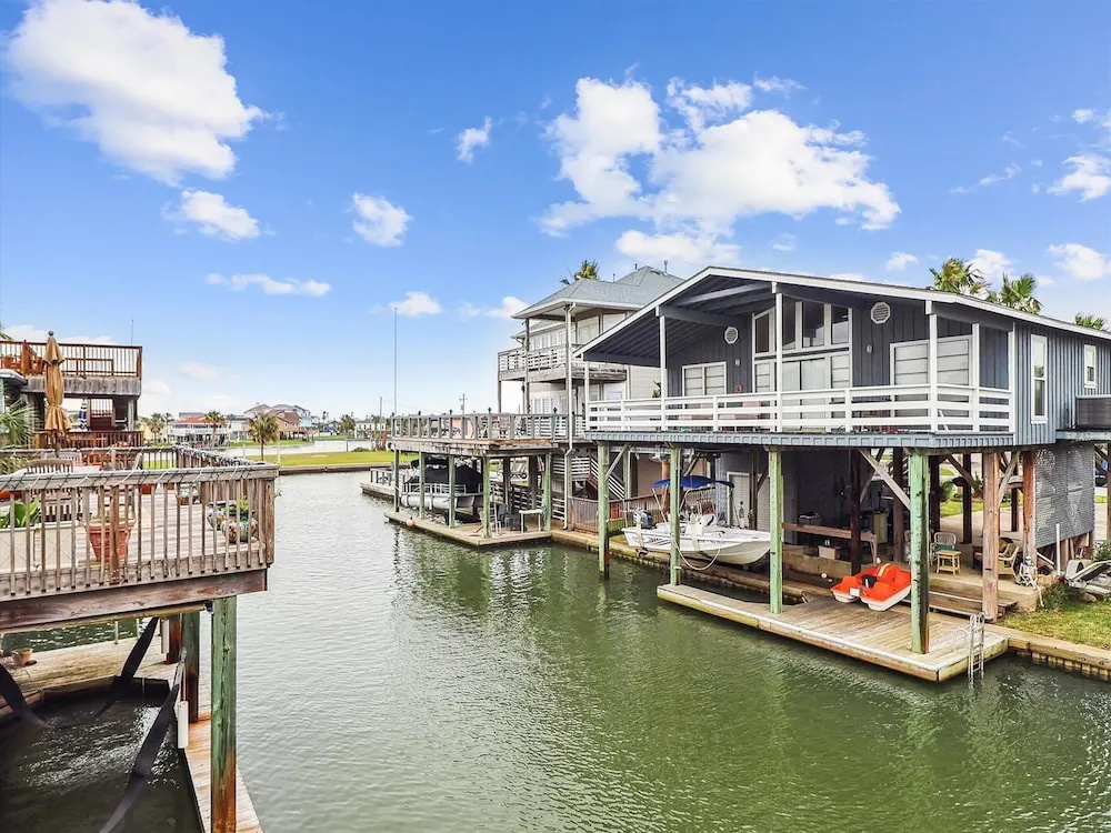 Peggy's Hideaway by Ryson Vacation Rentals