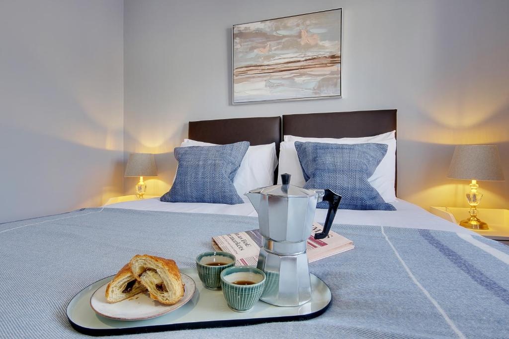 14 Oxford Mews - 5 Star Living for up to 10 People