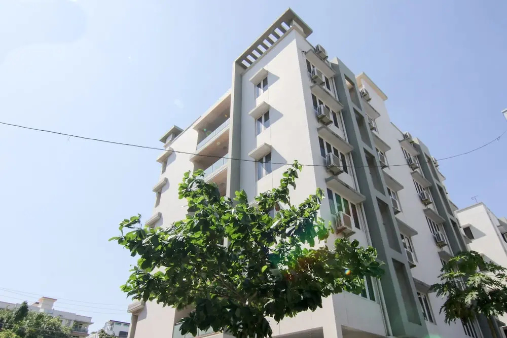 OYO 10058 CPR Residency
