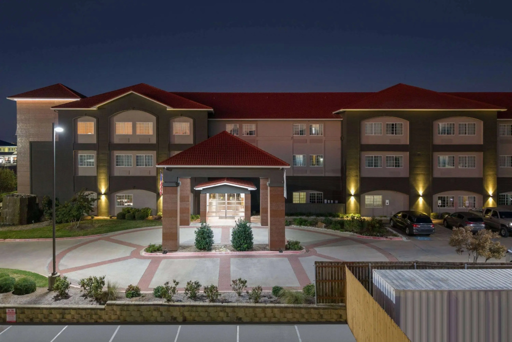 La Quinta Inn & Suites by Wyndham Woodway - Waco South