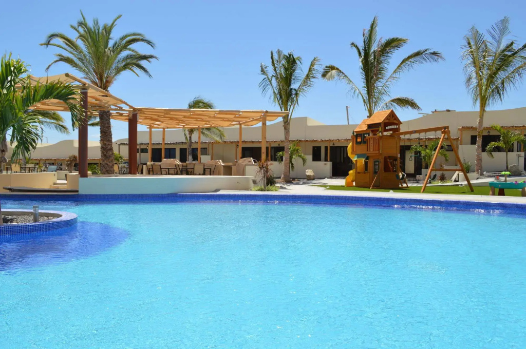 Club Cerralvo - Général