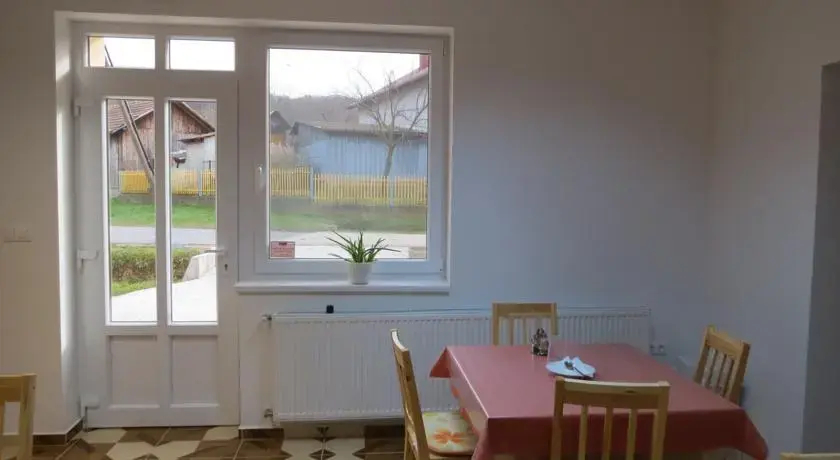 Artemisz Gasztro - фото 2