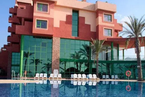 Oferta Hoteles Holiday World