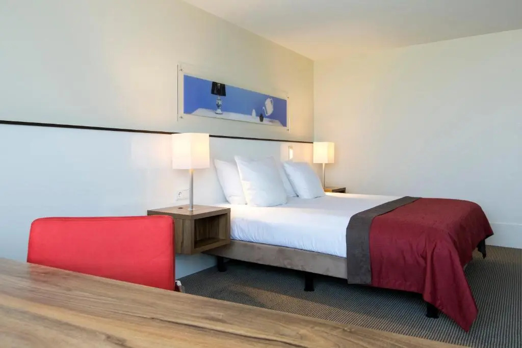 Holiday Inn Eindhoven Centre by IHG - Chambres