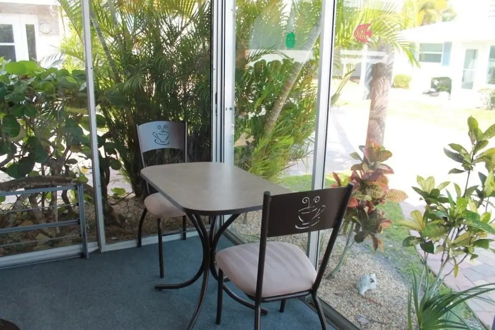 Aloha Kai - 34 1 Bedroom 1 Bathroom Apts