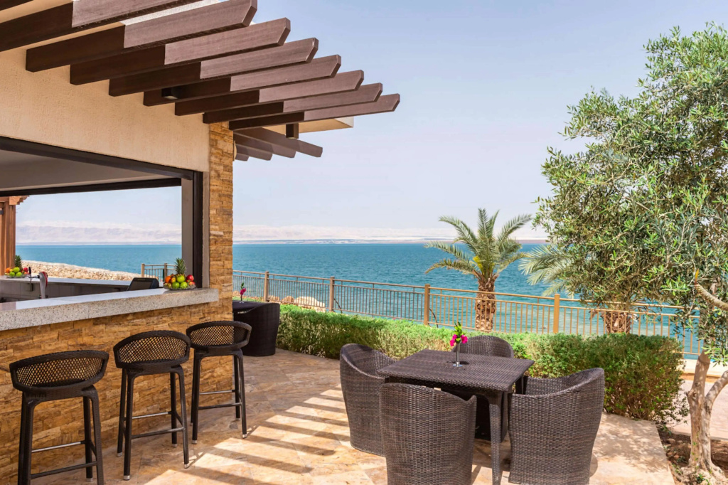 Hilton Dead Sea Resort & Spa - 2