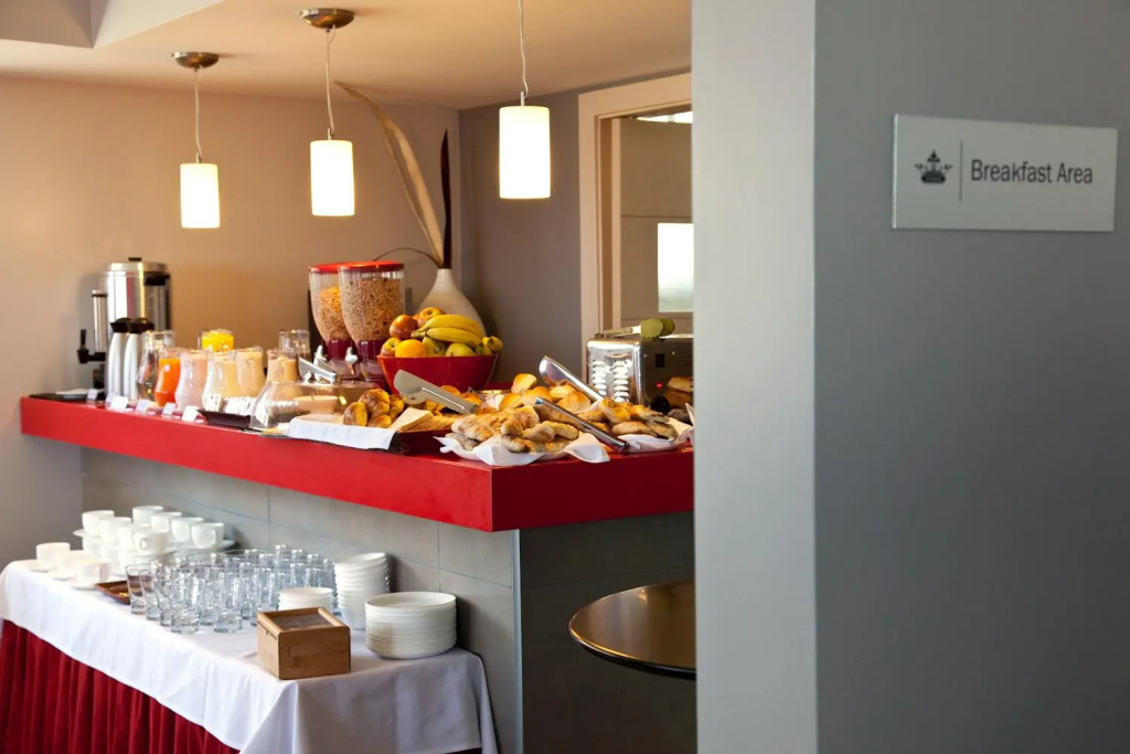 Regency Way Montevideo Hotel - Général