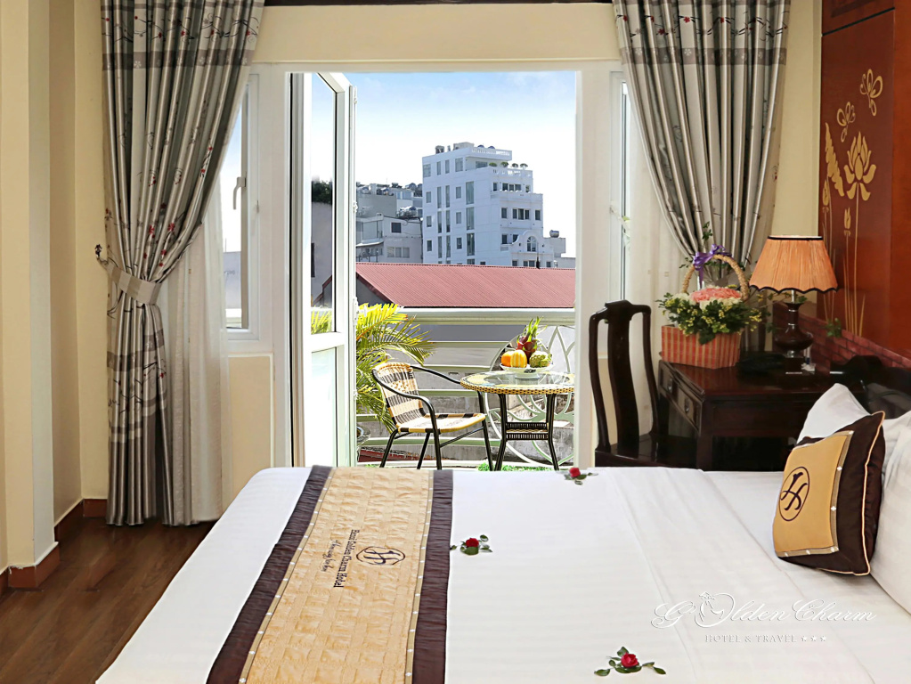 Standard Triple room with balcony