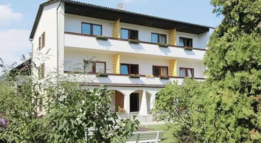 Park Appartements Lach