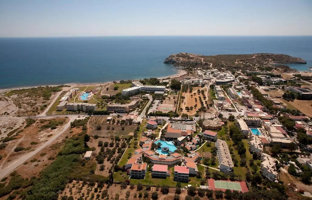 Beach & Waterfront