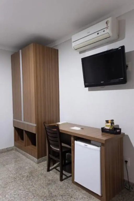 BOMBONATO HOTEL - Fácil Acesso ao Aeroporto e parque de Exposições ABCZ - Chambres