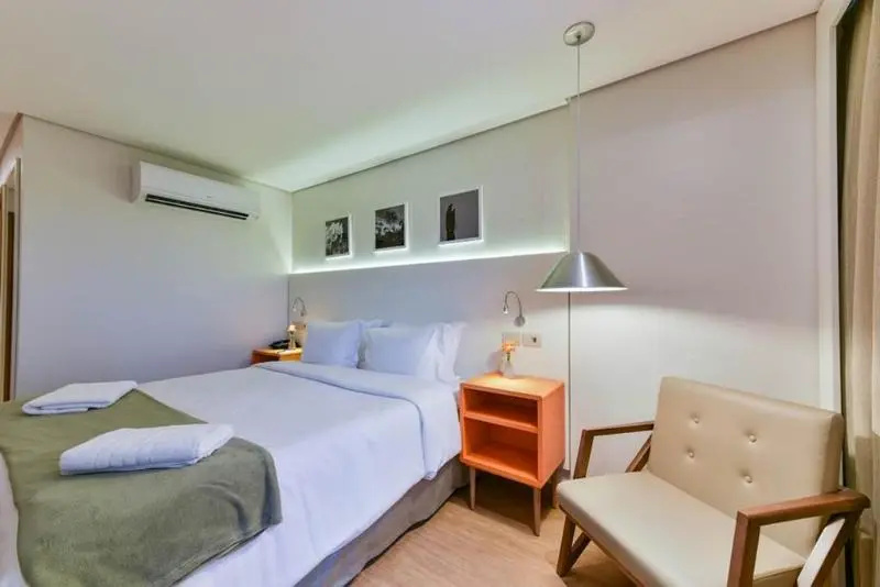 Premier room