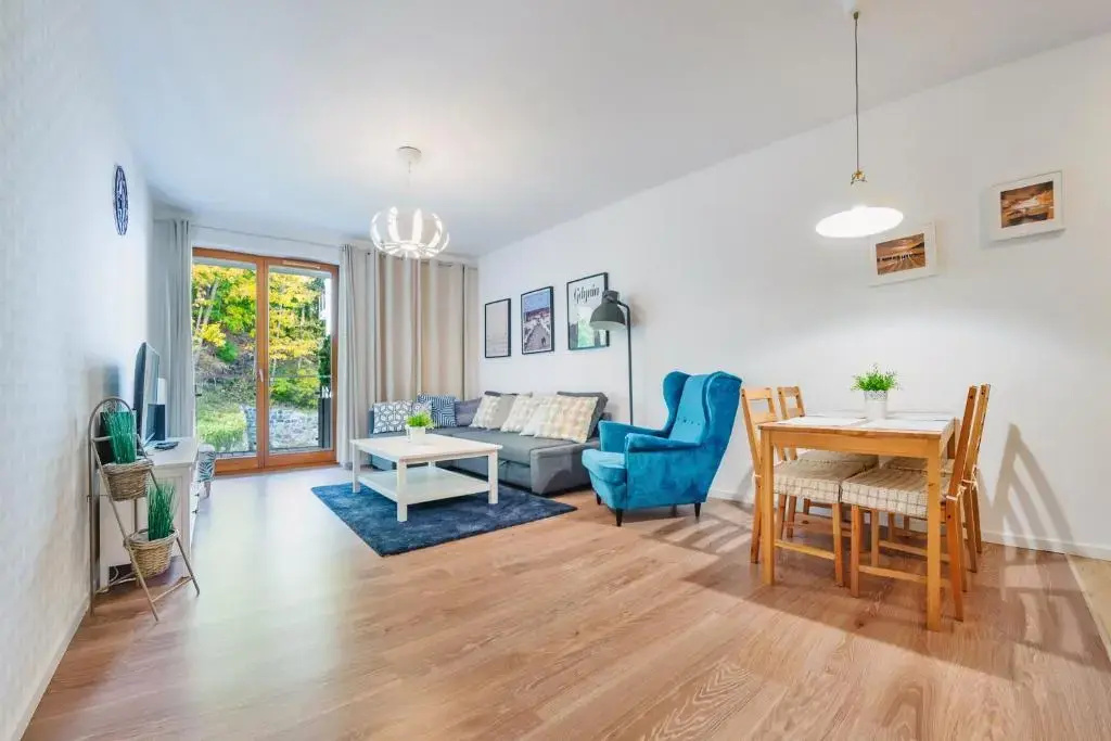 1 Bedroom Apartment