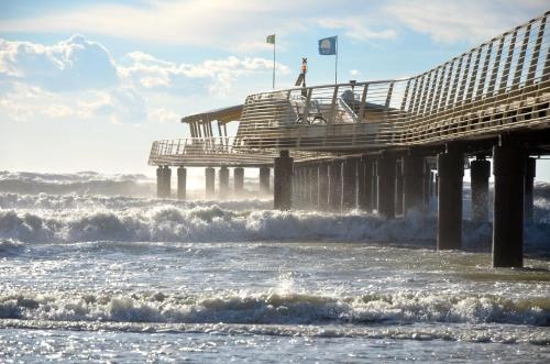 Beach & Waterfront