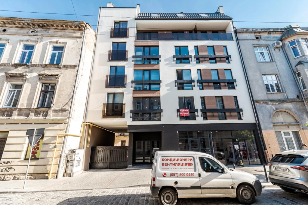 InshiApartments on Hazova str 5