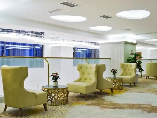 Qionghai Lake View Family Resort in Xichang