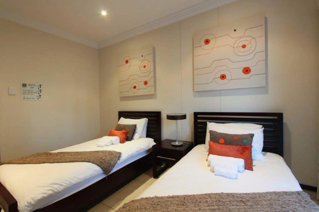 Ocean View Penthouse - фото 3