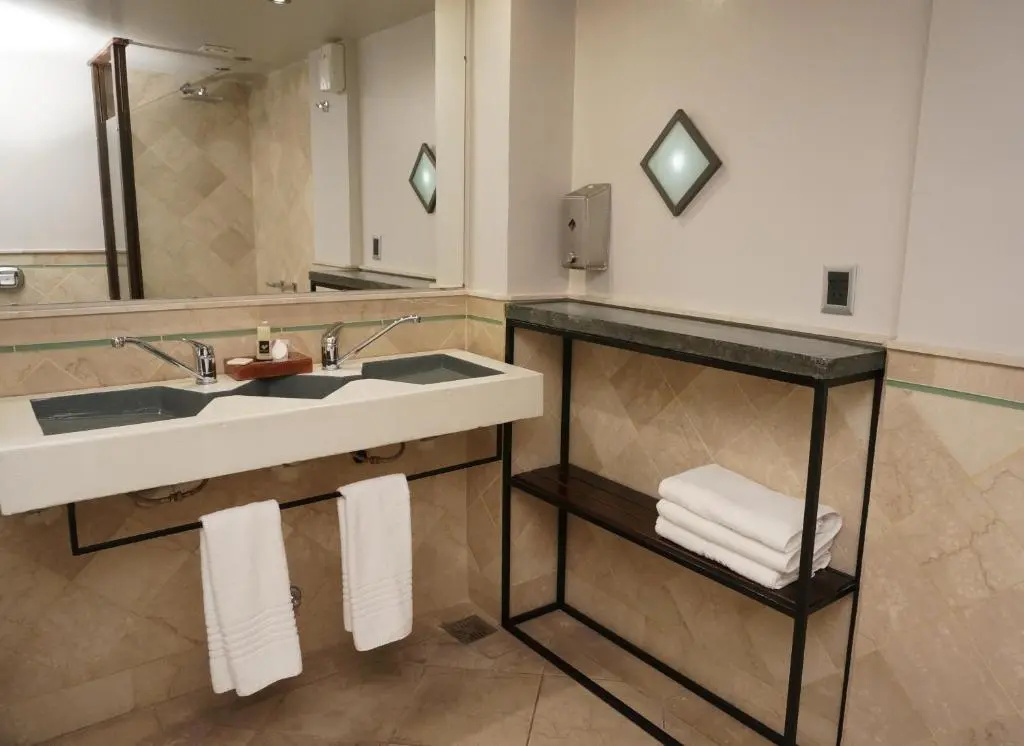 Superior Double room (twin beds)