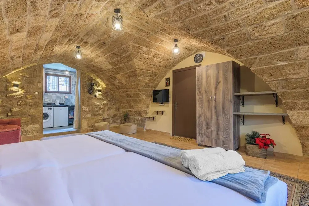 Timberwood Studio in Batroun - фото 8