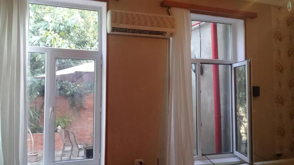 Economy Triple room