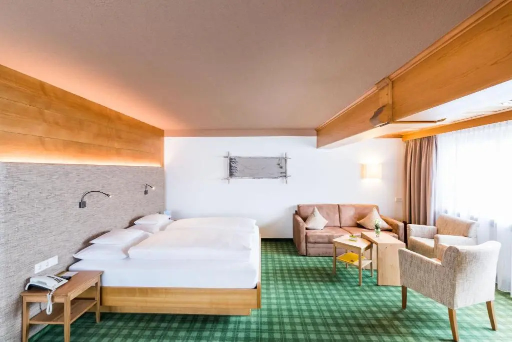 Suite with balcony