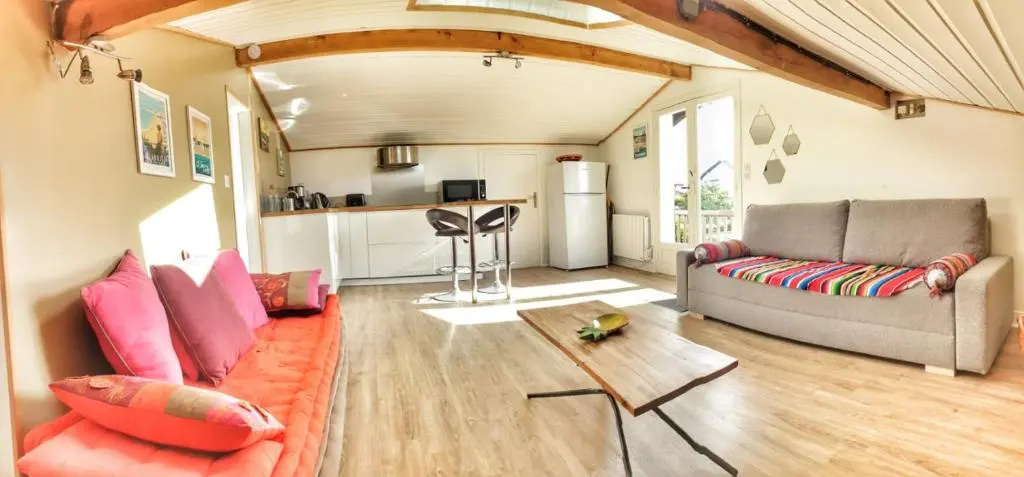 Voir la photo 3 — Maison et T2 au calme, jardin & Spa, proche plages