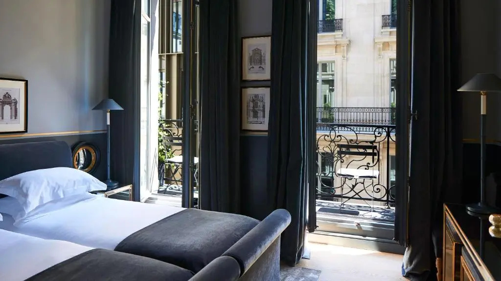 Monsieur George Hotel & Spa – Champs Elysées 53