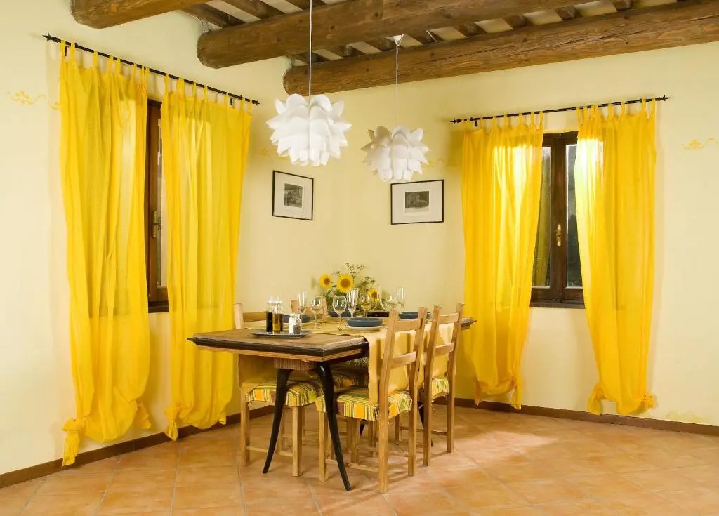 3 Bedrooms Apartment