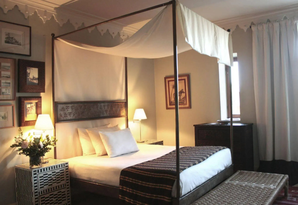 Jnane Tamsna by null