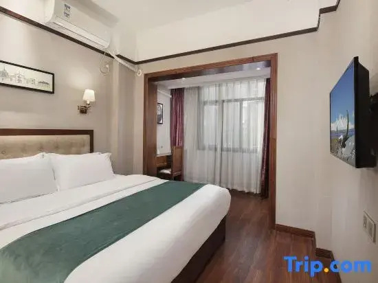Premier Suite