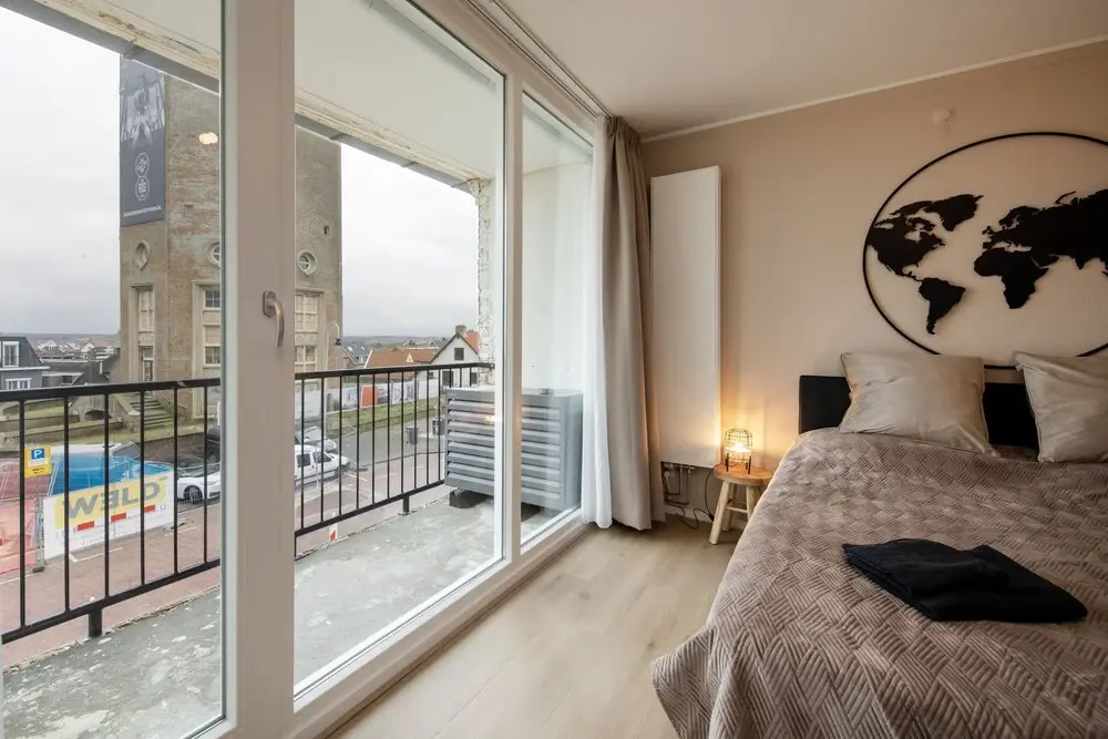 Balcony & Terrace