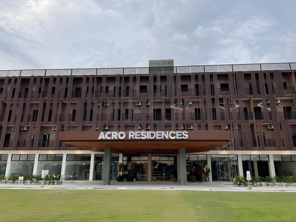 Acro Residences