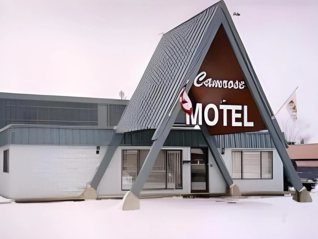 Camrose Motel