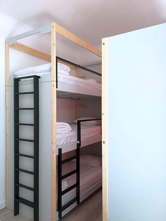 Bed in Dorm (male dorm)