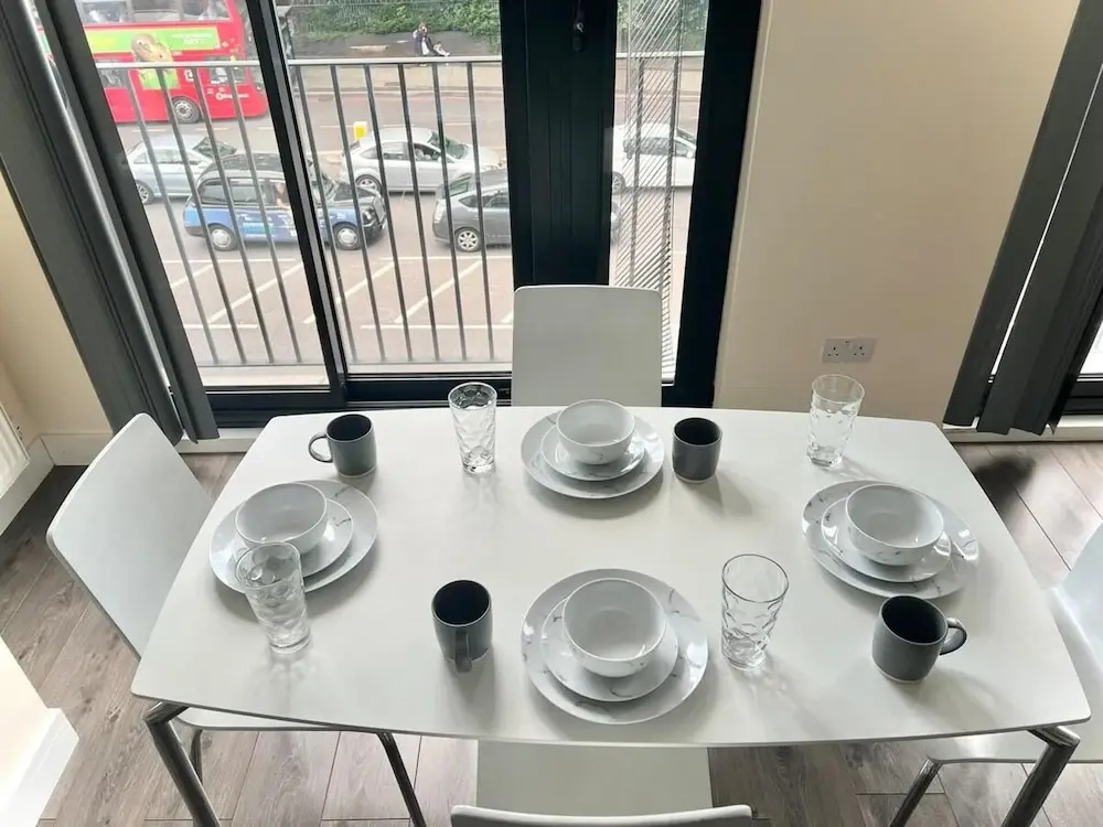 London Riverside Apartment Retreat