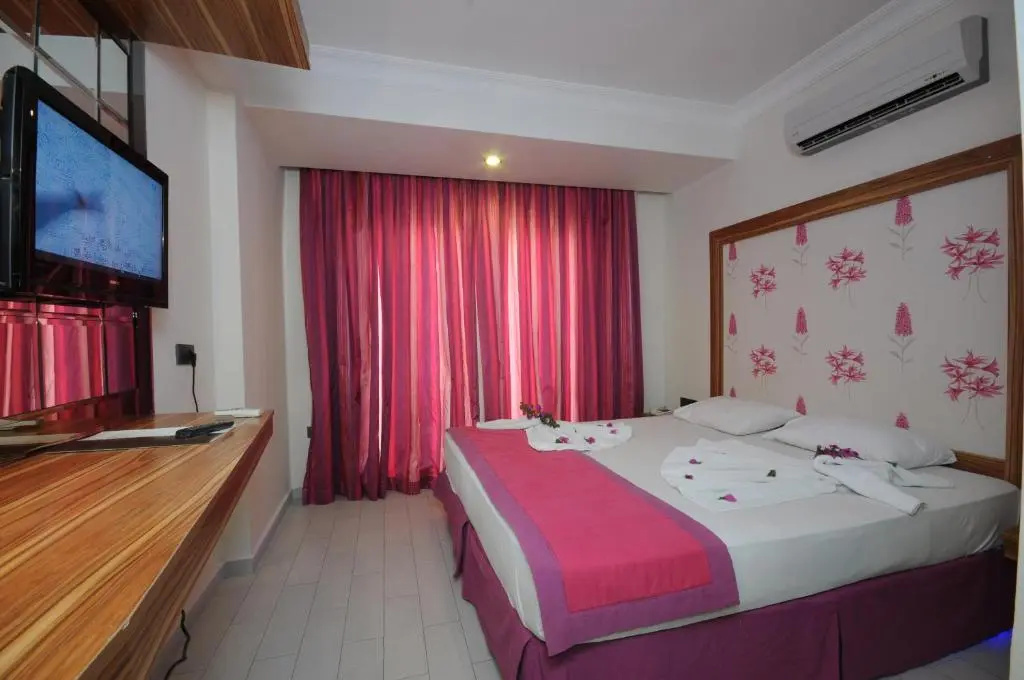 Economy room