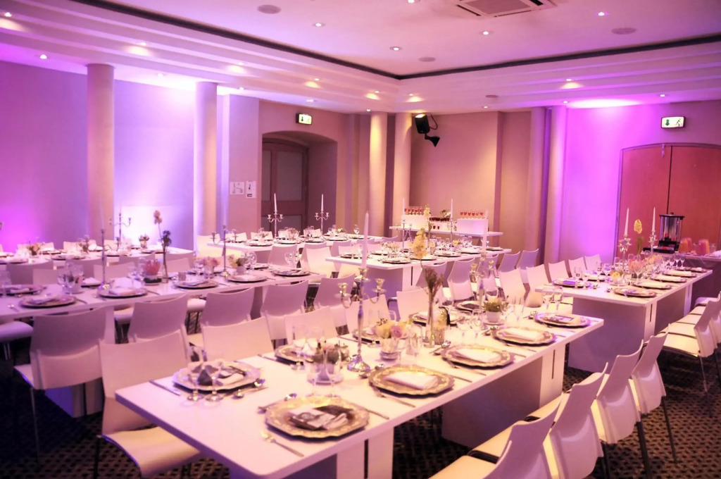 President Hotel & Conference Venue - фото 22