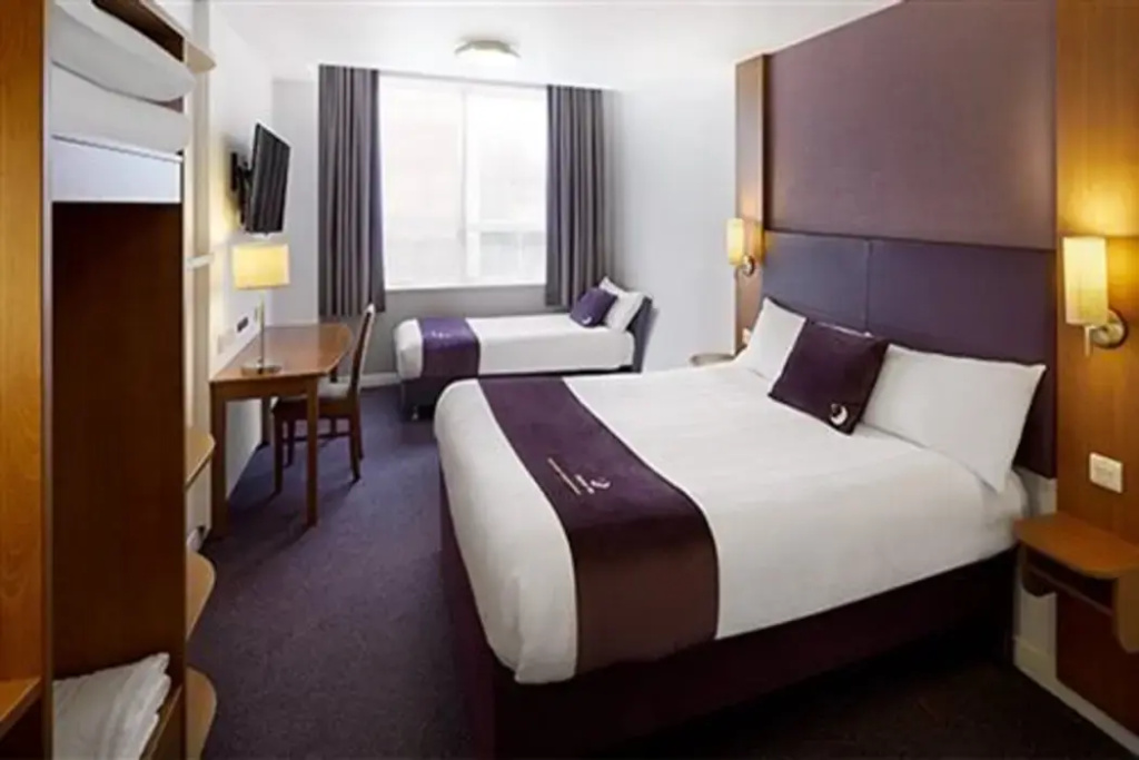 Premier Inn Cambridge - A14 J32 - Général