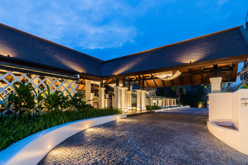 Курортный отель Chaweng Regent Beach Resort — фото