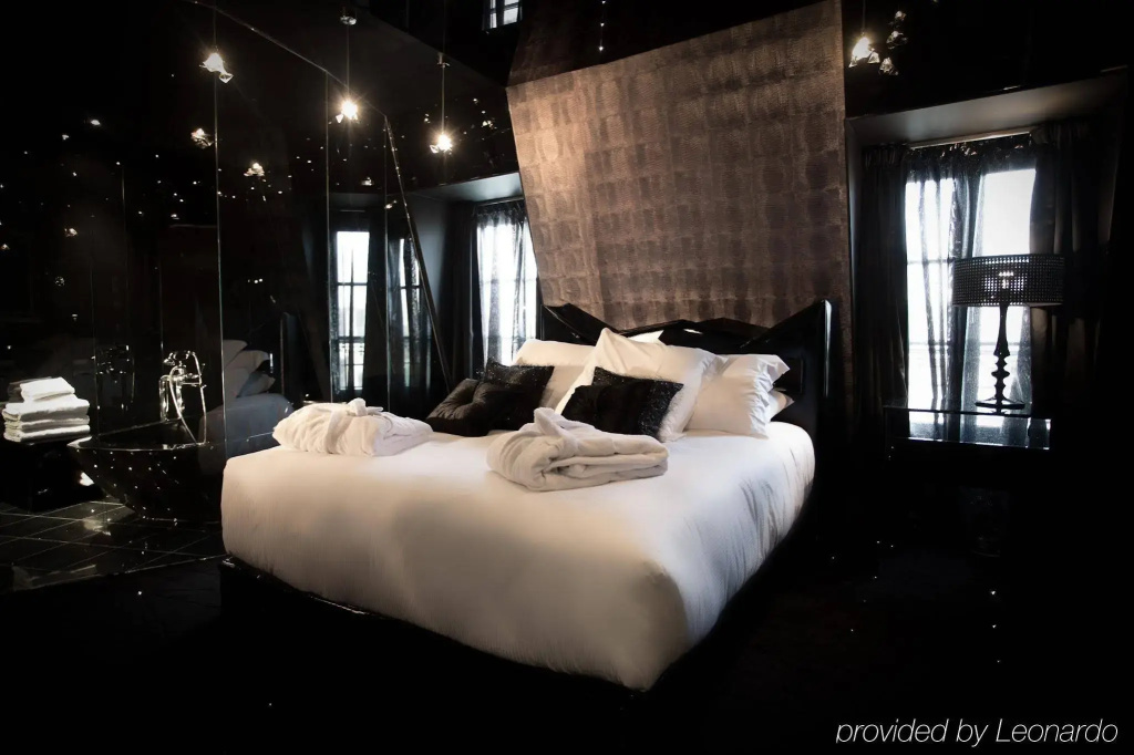 Seven Hotel Paris 18